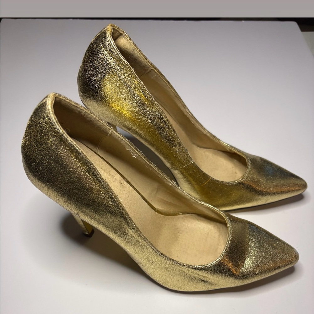 Elegant Gold Women's Heels